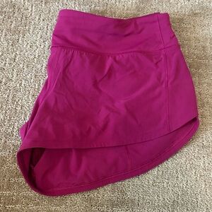 Lululemon speed up short shorts